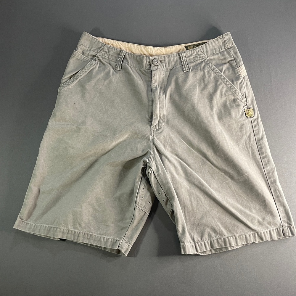 Volcom Men's Light Gray Cargo Shorts